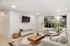 Cozy Family Home with Workspace