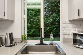 Comfortable Kirkland Home for Family & Remote Work