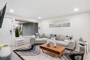 Cozy Family Home with Workspace