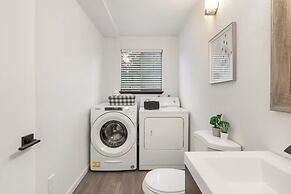 Comfortable Kirkland Home for Family & Remote Work