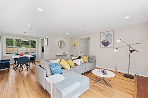 Cozy Bellevue Home for Family/Business Near MS