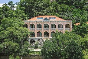 Living Sense Linghai Hotel