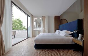 Living Sense Linghai Hotel