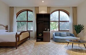 Living Sense Linghai Hotel