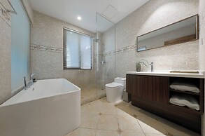 Living Sense Linghai Hotel