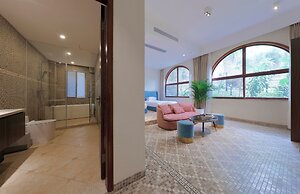 Living Sense Linghai Hotel