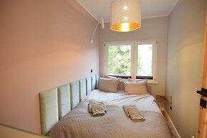 Holiday Home With Sauna and hot Tub, Directly at the Lake
