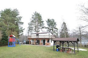 Holiday Home With Sauna and hot Tub, Directly at the Lake