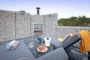 Holiday Home With Wellness Garden