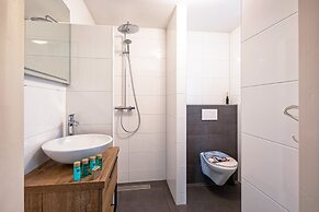 Holiday Home With Wellness Garden