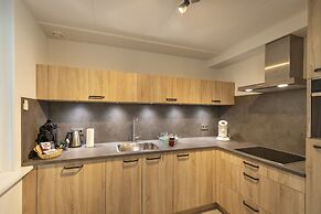 Cozy Holiday Home With Lots of Privacy