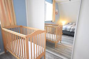 Cozy Holiday Home With Lots of Privacy