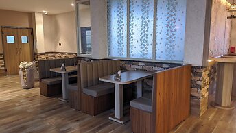 Prag Mahal Residency