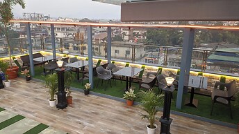 Prag Mahal Residency