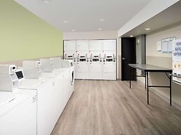 WoodSpring Suites Buford near Mall of Georgia-Lake Lanier
