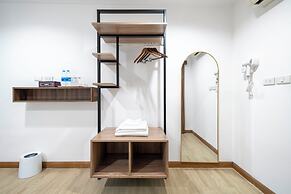 Summer Sea Phi Phi Island