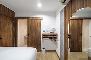 Summer Sea Phi Phi Island