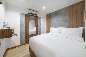 Summer Sea Phi Phi Island