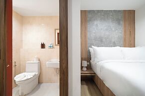 Summer Sea Phi Phi Island