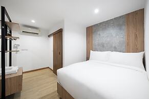 Summer Sea Phi Phi Island