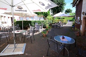 Apartment in Meisberg With In-house Catering