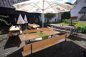 Apartment in Meisberg With In-house Catering