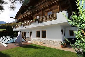 Apartment in Fugen Near ski Resort