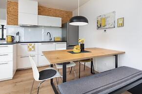 Comfortable Holiday Homes by the Lake, Sauna