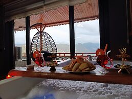 Seyr-i Alem Suite Villa