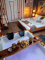 Seyr-i Alem Suite Villa