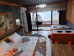 Seyr-i Alem Suite Villa