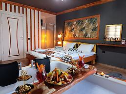 Seyr-i Alem Suite Villa