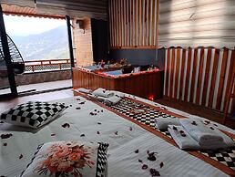 Seyr-i Alem Suite Villa