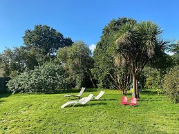 Charming Holiday Home With Garden in the Cotentin