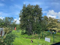 Charming Holiday Home With Garden in the Cotentin