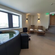 Luxury Family Holiday Home With Wellness