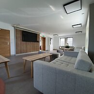 Luxury Family Holiday Home With Wellness