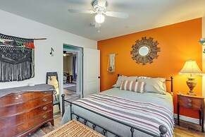 Forest-view Sanctuary: 40 Mi to Big Bear Resort!