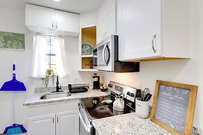 1 Mi to Dtwn Macon: Cozy Home w/ Fenced Yard