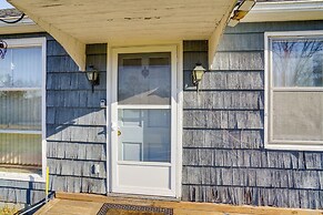 Quiet Country Living: Farmhouse Apt Near Hudson!