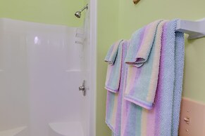 Apt w/ Lake Views - Day Trip to Virginia Tech!