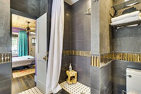 Walk to Soco: Home w/ Decks & City Views in Austin