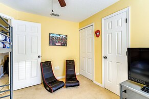 16 Mi to Disney: Home w/ Game Room & Pool
