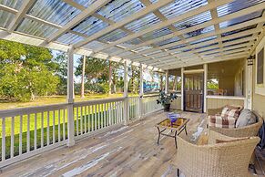 Peaceful Loxahatchee Apartment w/ Covered Porch