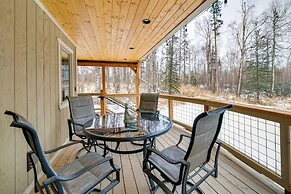 Denali Basecamp: Cozy Talkeetna Chalet w/ Fire Pit