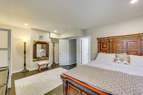 6 Mi to Downtown - Spacious Home in Pittsburgh!