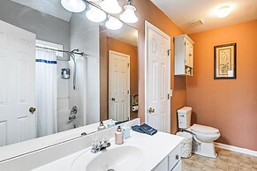 18 Mi to Nashville: Home w/ Patio in Old Hickory