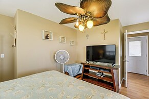 Powderhorn Lake House w/ Grill + Water Views!