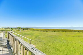 Powderhorn Lake House w/ Grill + Water Views!