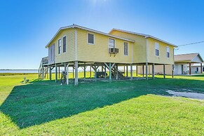 Powderhorn Lake House w/ Grill + Water Views!